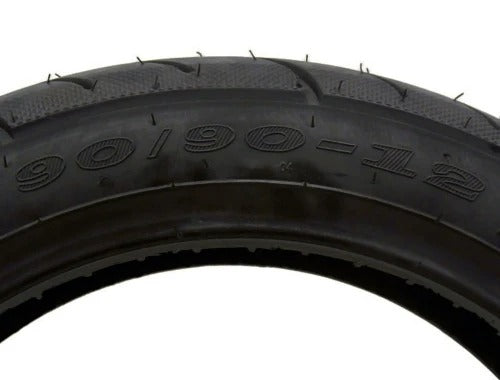 Tire 90/90-10 Tubeless. STREET